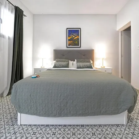 Apartment Casa Comfortable Air-conditioned Modern (adults Only) *