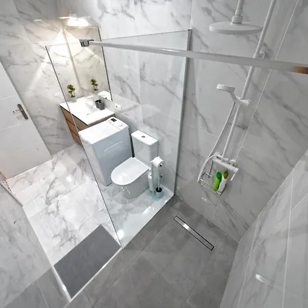 Casa Comfortable Air-conditioned Modern (adults Only) Apartment *