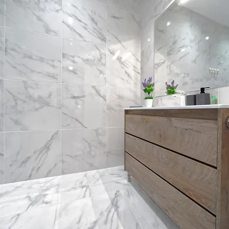 Casa Comfortable Air-conditioned Modern (adults Only) Apartment Ingenio