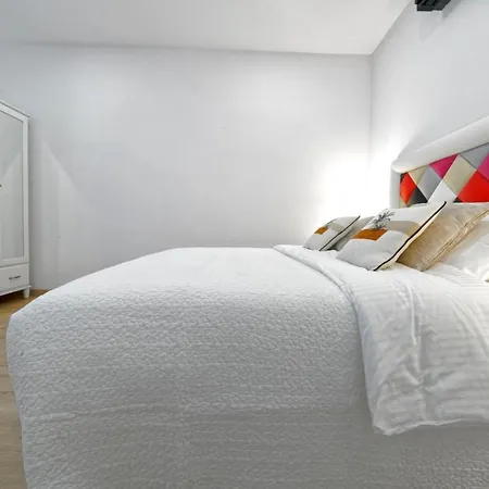 Apartment Casa Comfortable Air-conditioned Modern (adults Only) *