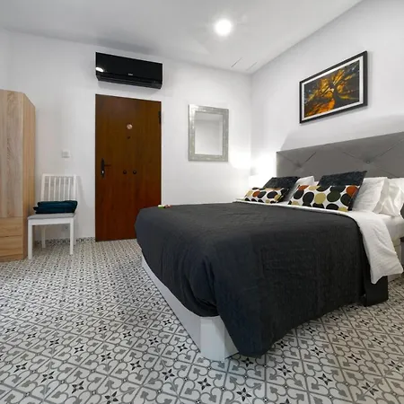 Casa Comfortable Air-conditioned Modern (adults Only) Apartmán